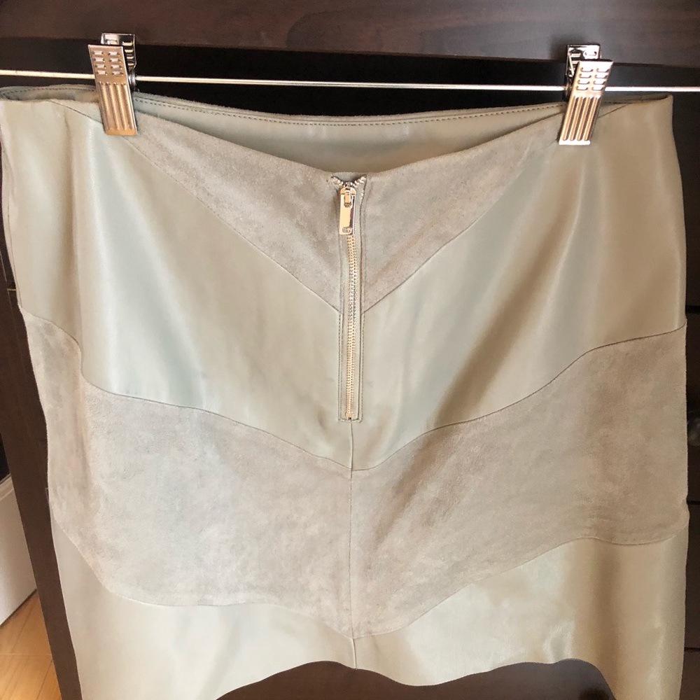 Zara Leather and suede skirt with exposed zipper